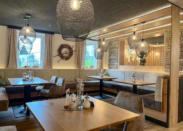 Hotel Hunderesort Waldeck - 4 Sterne Urlaub Mit Hund Philippsreut