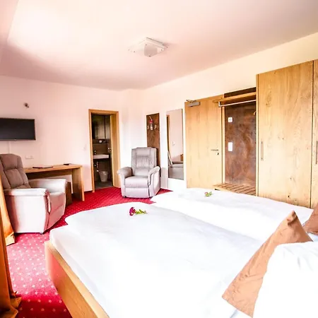 Hunderesort Waldeck - 4 Sterne Urlaub Mit Hund Hotel 3*