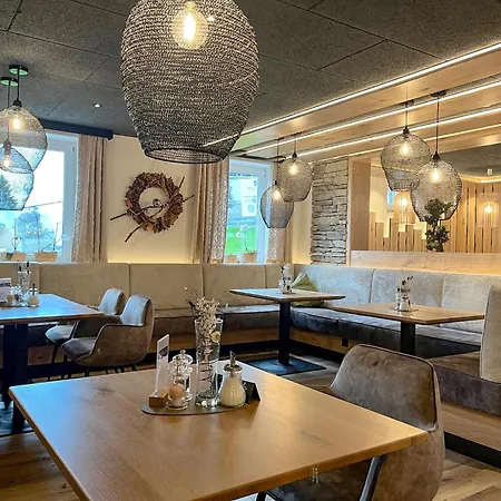 Hotel Hunderesort Waldeck - 4 Sterne Urlaub Mit Hund Philippsreut